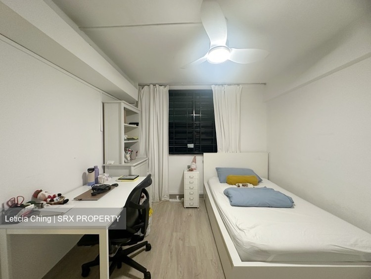 Blk 9 Holland Avenue (Queenstown), HDB 3 Rooms #542566571